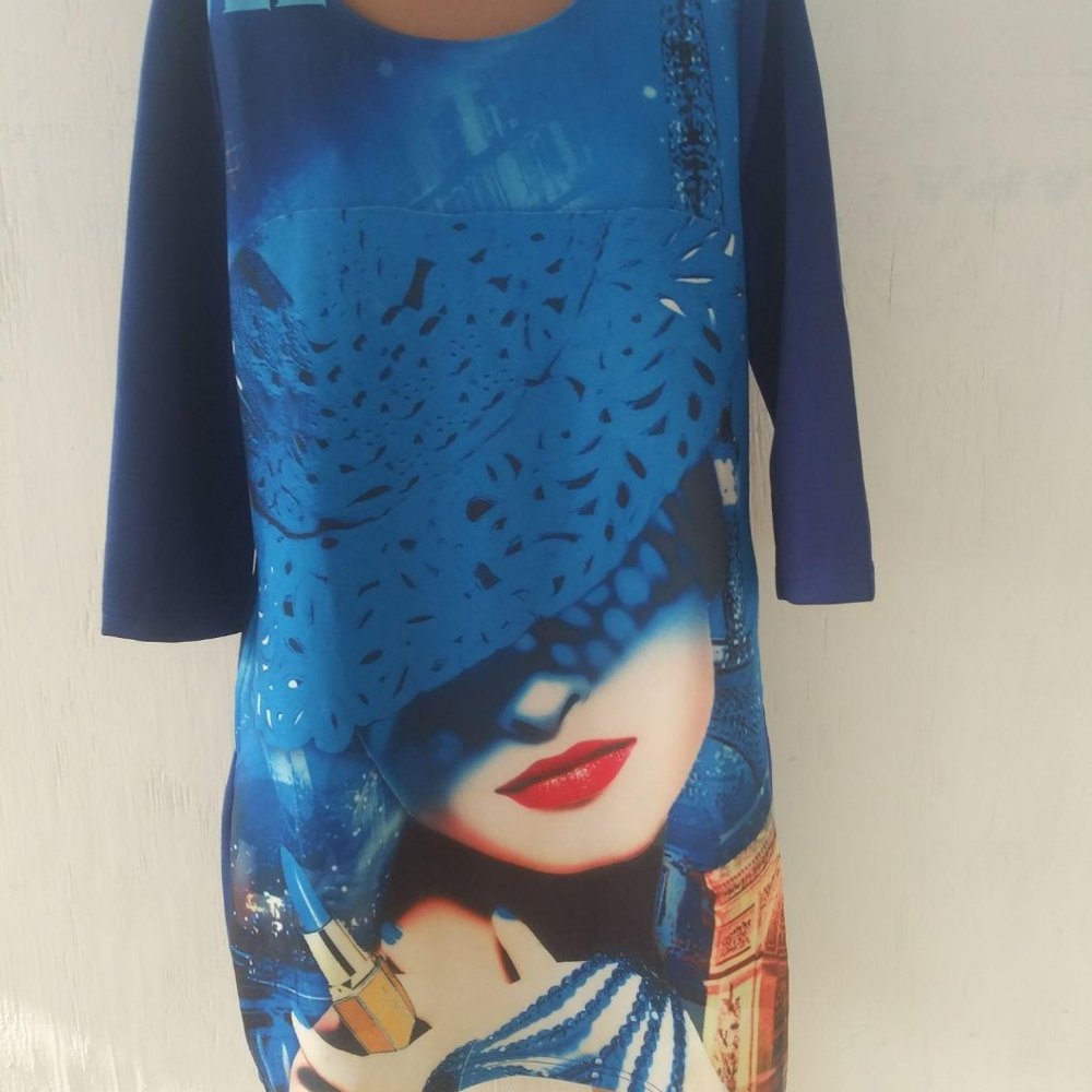 Portrait Dress with Face  no Size see measurements